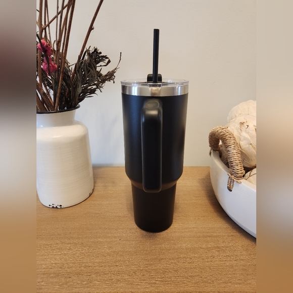 Black and Gold Bride Custom Tumbler with Straw 40 oz NWOT - Picture 3 of 6